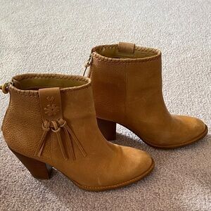 Jack Roger’s Women's Tan Leather Tassel Ankle Boots